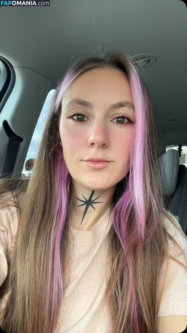 Poppy Quinn / PoppyQuinnn / https: / poppyquinn33 / the.poppy.quinn Nude OnlyFans  Leaked Photo #5
