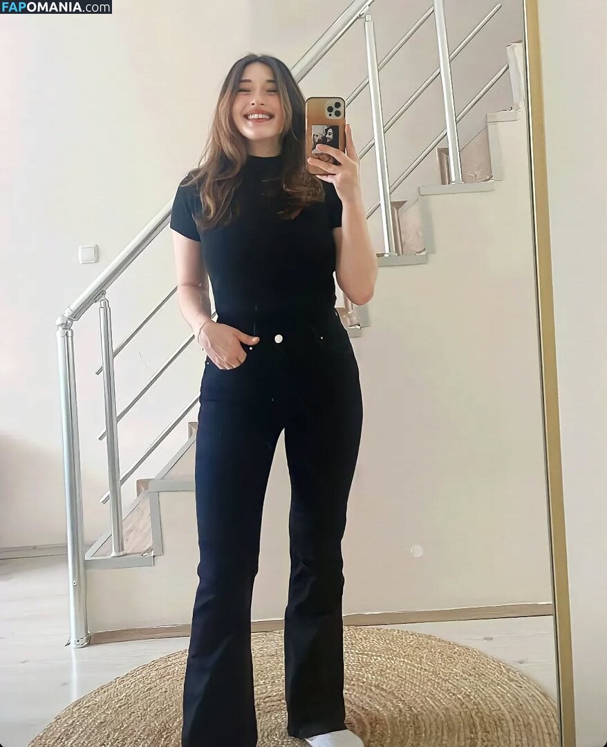 Pqueen / Turkish Streamer Nude OnlyFans  Leaked Photo #4