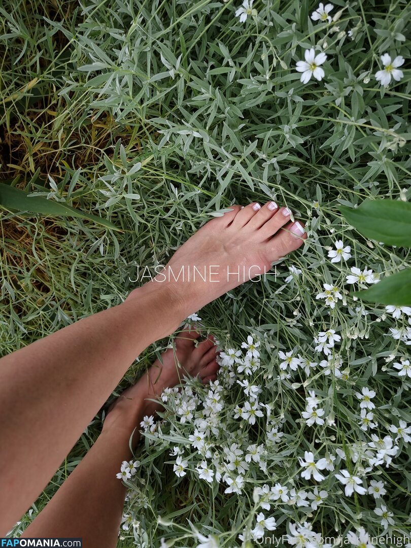 prettyfeet.prettyfeet / prettyfeet_creations Nude OnlyFans  Leaked Photo #2