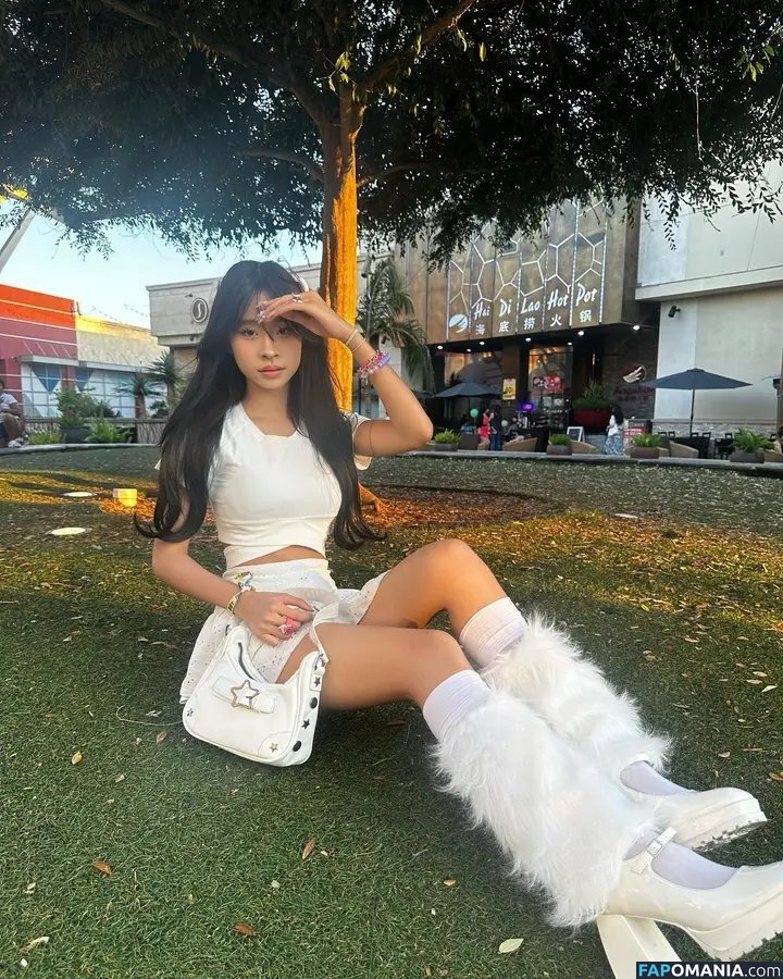 Princess Amelia Nude OnlyFans  Leaked Photo #3