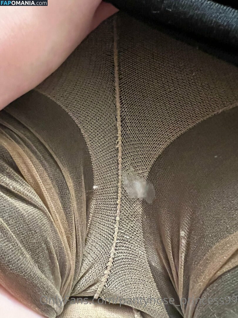 PantyhoseGirl99 / pantyhose_princess99 / princess_riley99 Nude OnlyFans  Leaked Photo #15