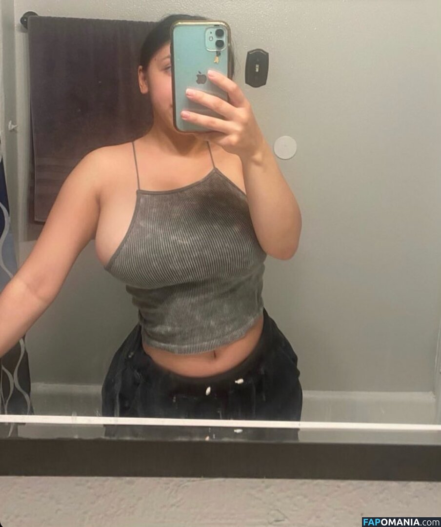babyemilyver / princessemily / princesssaaemily Nude OnlyFans  Leaked Photo #5