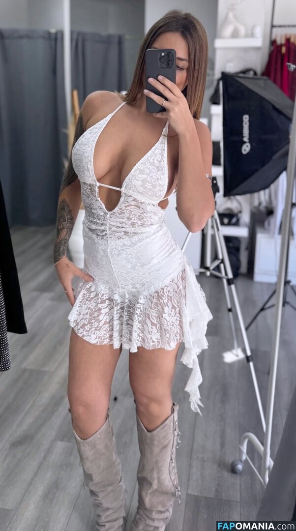 Prirojaas2 / Priscila Rojas / cofco.shoes / https: / prirojaas Nude OnlyFans  Leaked Photo #24