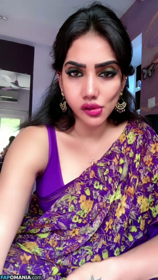 Priya Naidu / priya_naidu0422 Nude OnlyFans  Leaked Photo #7