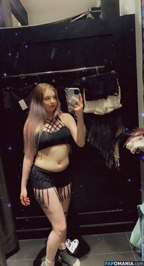 Pussyxxprincessxx / lucidivinity Nude OnlyFans  Leaked Photo #4
