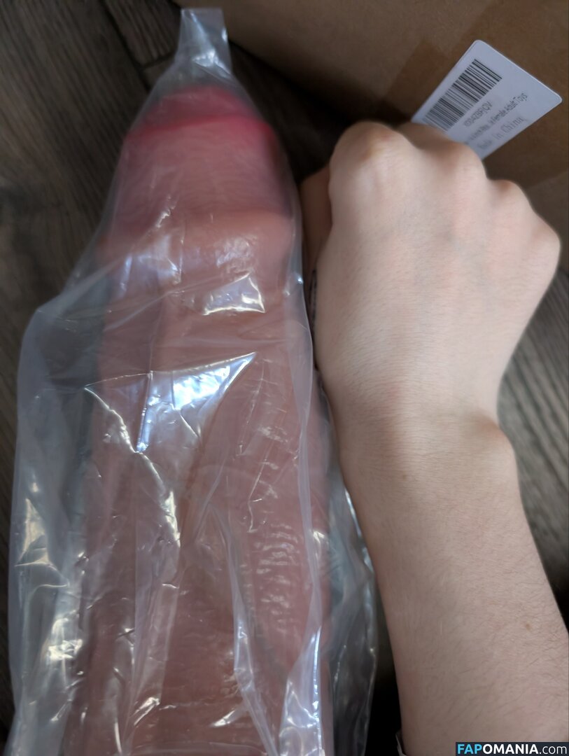 anaamari_ / asonxx / midlested / psyoptrick / pvnks Nude OnlyFans  Leaked Photo #24