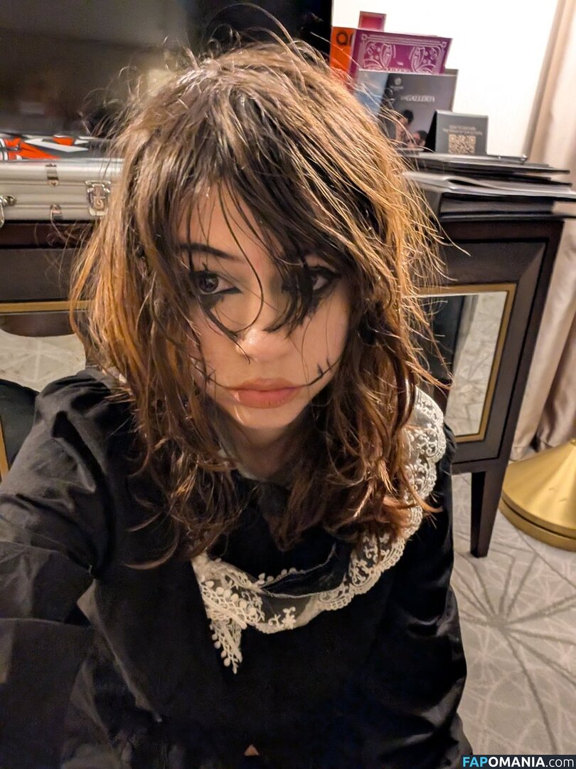 anaamari_ / asonxx / midlested / psyoptrick / pvnks Nude OnlyFans  Leaked Photo #29
