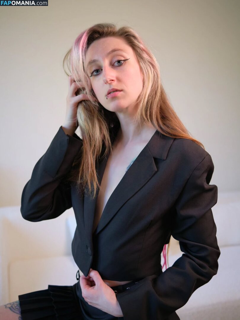 Pxleprincessdoll Nude OnlyFans  Leaked Photo #2