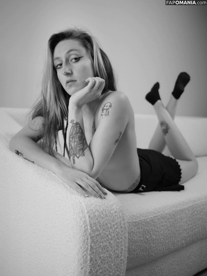 Pxleprincessdoll Nude OnlyFans  Leaked Photo #5
