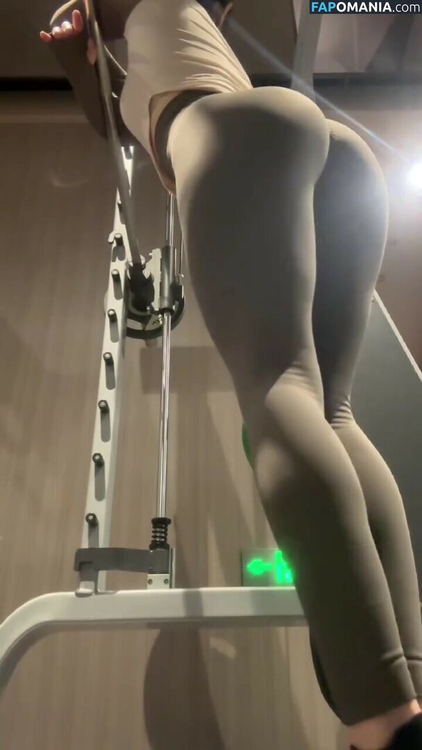  / Qiaoniu / QiaoniuTT / qiaoniu_tt / 俏妞qiaoniu / 俏妞qiaoniuTT Nude OnlyFans  Leaked Photo #3513