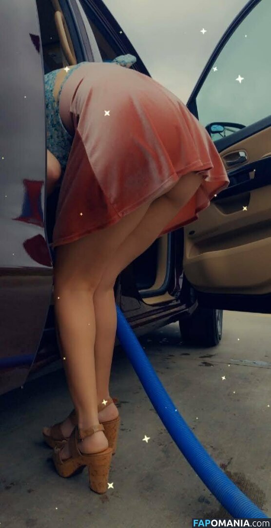 nikki_qtlux / qtlux / qtluxf Nude OnlyFans  Leaked Photo #27