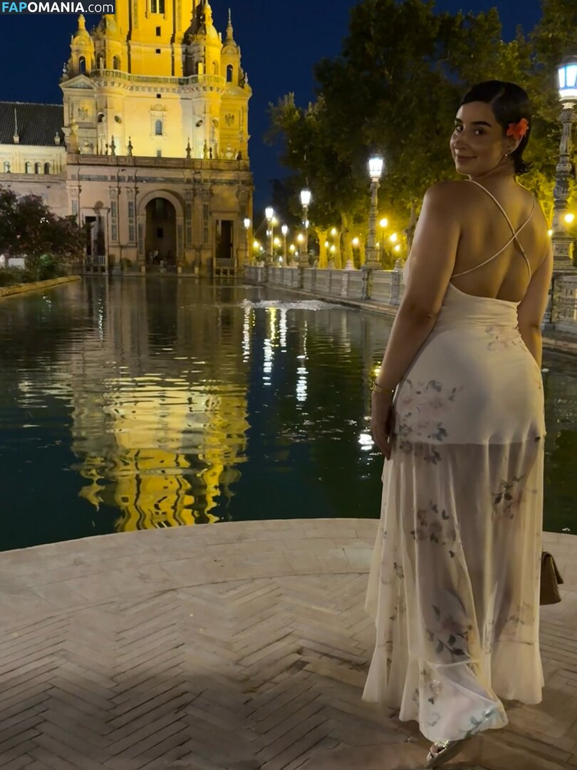 Queen Maryam / therealmaryamsh Nude OnlyFans  Leaked Photo #1