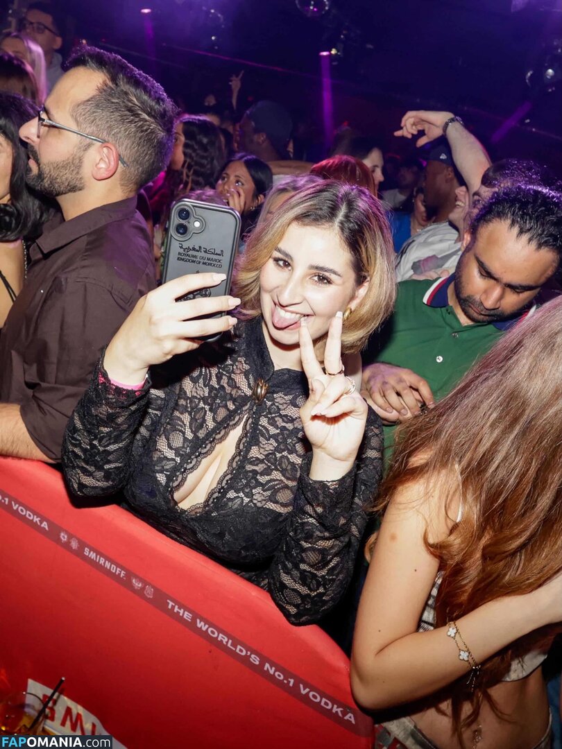 Queen Maryam / therealmaryamsh Nude OnlyFans  Leaked Photo #4