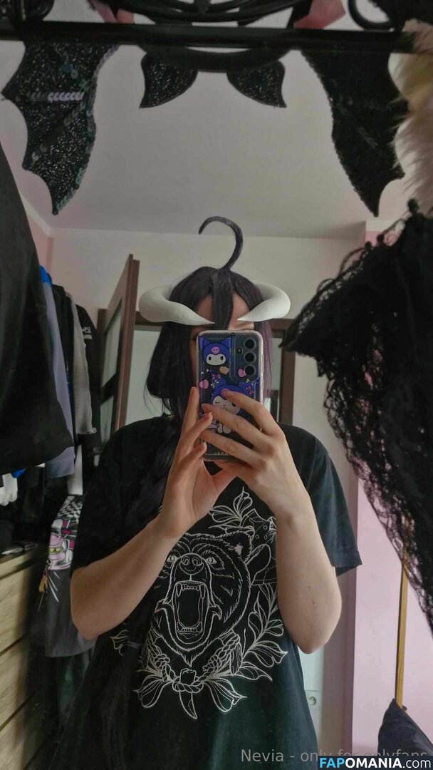 queen_nevia Nude OnlyFans  Leaked Photo #8
