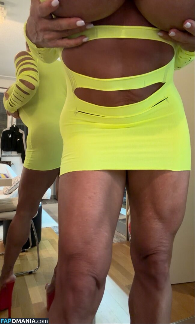 QueenMuscleBoobs Nude OnlyFans  Leaked Photo #8