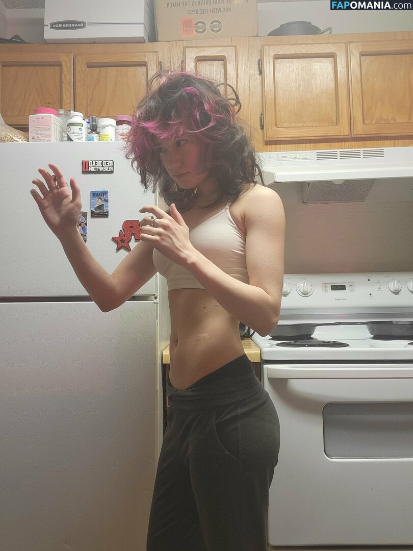 Queen Tofu Games / QueenTofu / Tofu_games / babytofu / https: Nude OnlyFans  Leaked Photo #527