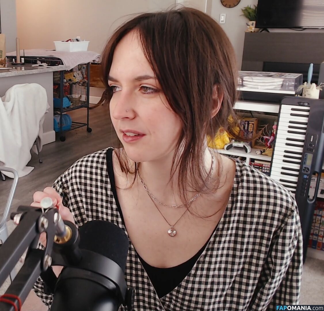 Quelaag / xingenue Nude OnlyFans  Leaked Photo #4