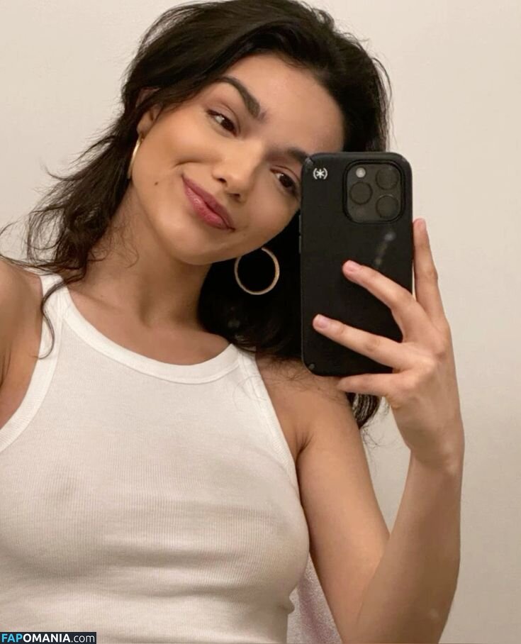 Rachel Zegler / rachelzegler / rachmariexoxo Nude OnlyFans  Leaked Photo #874