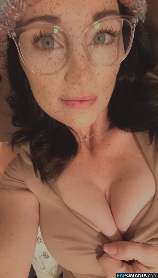 Rachel / lioness.in.the.rain / miss_in_tights / missintights / missinwolford Nude OnlyFans  Leaked Photo #90