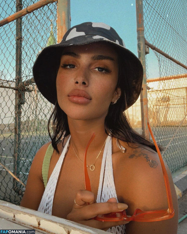 Raghad Hussain / coach Raghad / raghadhfit Nude OnlyFans  Leaked Photo #1