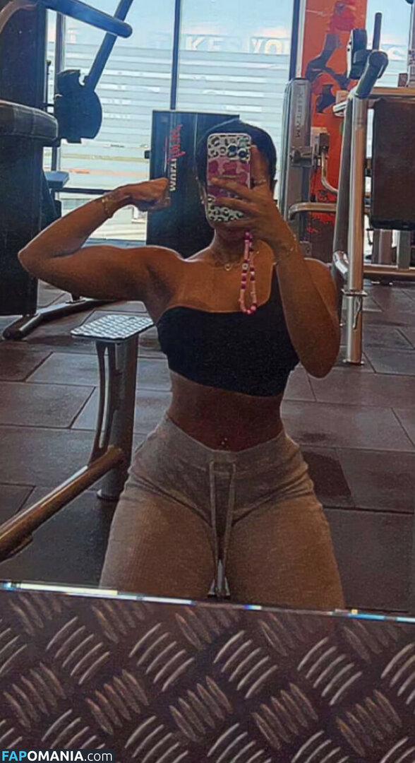 Raghad Hussain / coach Raghad / raghadhfit Nude OnlyFans  Leaked Photo #6
