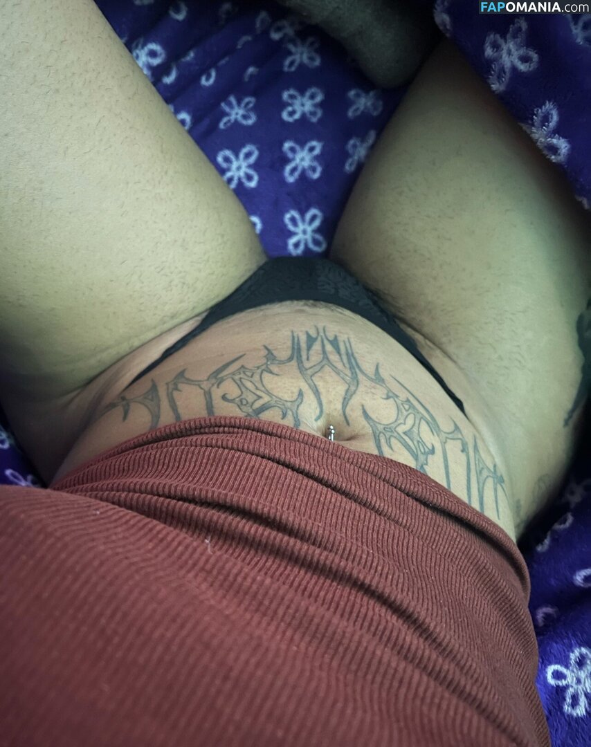 RATBAE444 / raebaee94 / raybae._ Nude OnlyFans  Leaked Photo #2