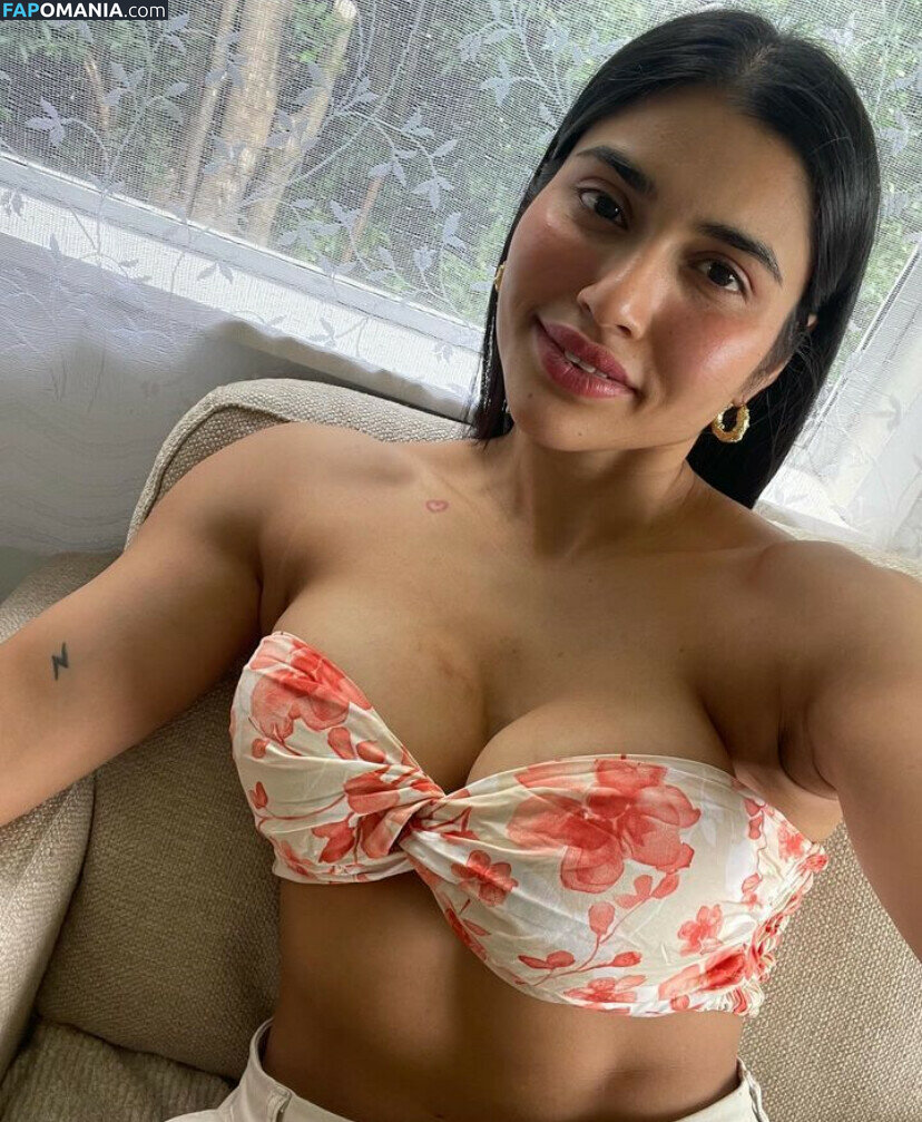 Ravina Patel / its_ravina2429 / its_shoaibravina / unfilteredme Nude OnlyFans  Leaked Photo #9