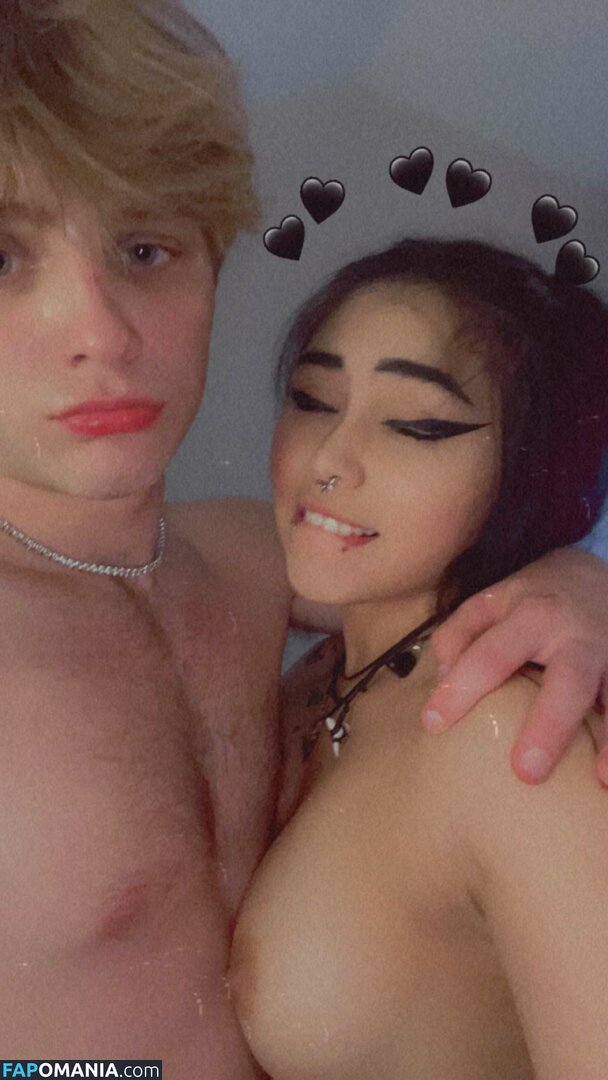 Rayventtaylor / m3talxfr3ak Nude OnlyFans  Leaked Photo #4