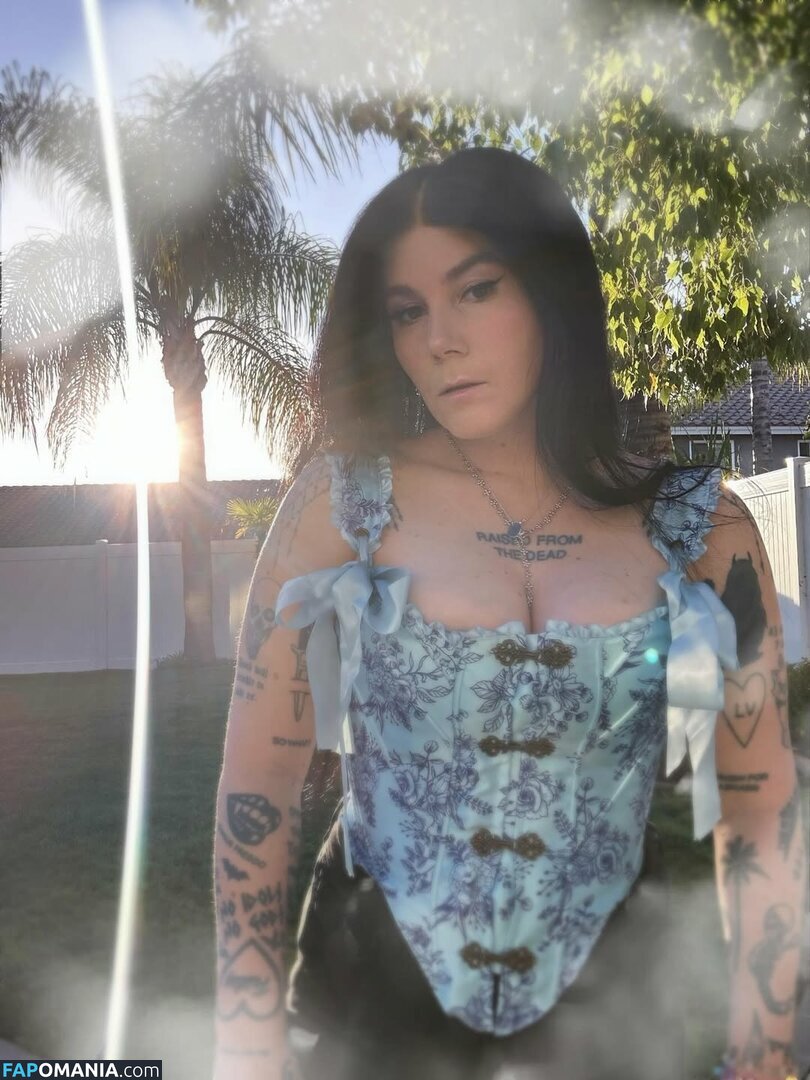 Ready To Glare / readytoglare / readytoglareyt Nude OnlyFans  Leaked Photo #1