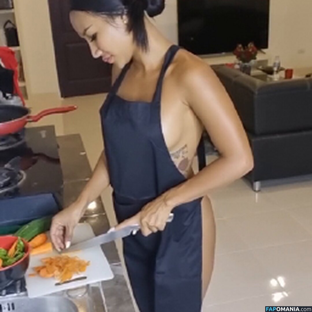 Reeno Ploy / reeno_ploy Nude OnlyFans  Leaked Photo #1