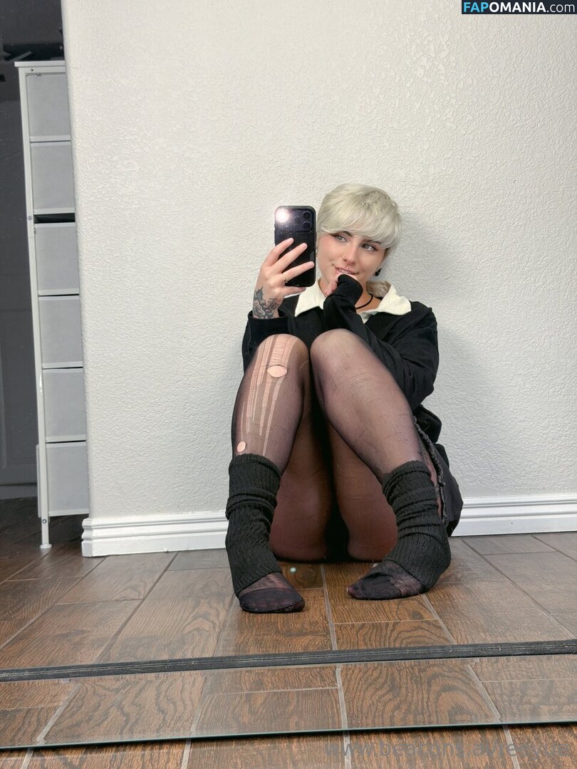 Moanree / Reeyue / reeyuee / reeyuex2 Nude OnlyFans  Leaked Photo #23