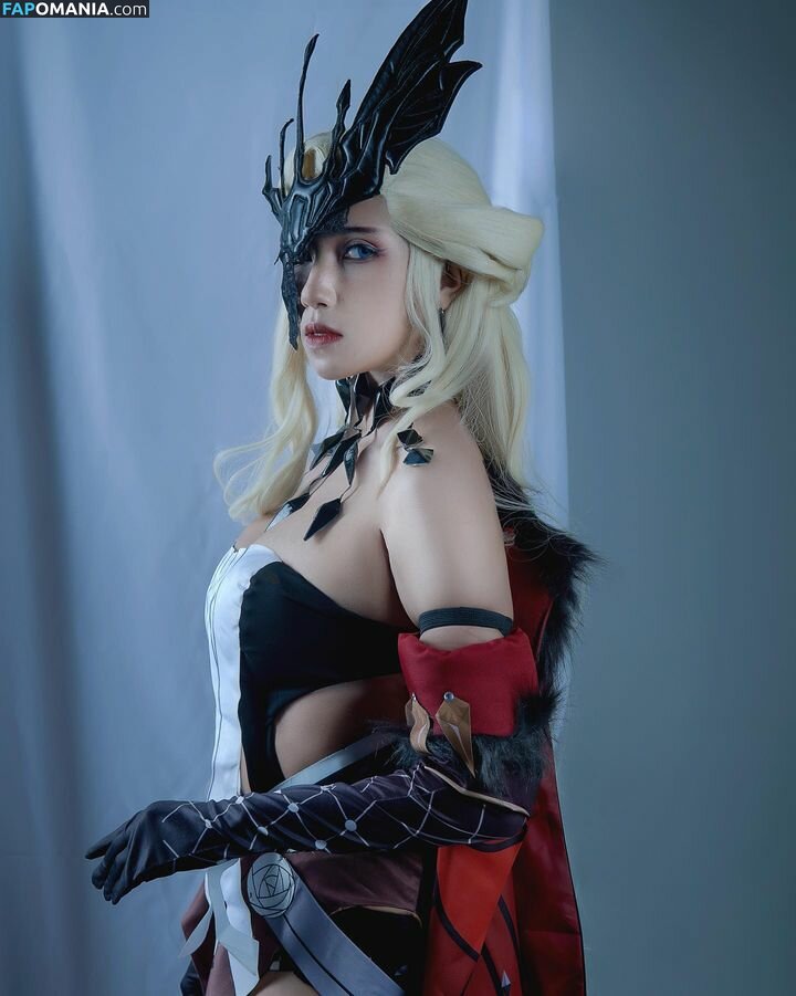 Refeen Nude OnlyFans  Leaked Photo #56