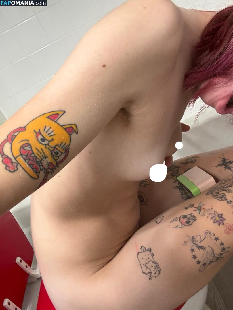 Regularslut / harleyquinnbootyx / leeloogurl / puddinprincexx Nude OnlyFans  Leaked Photo #4