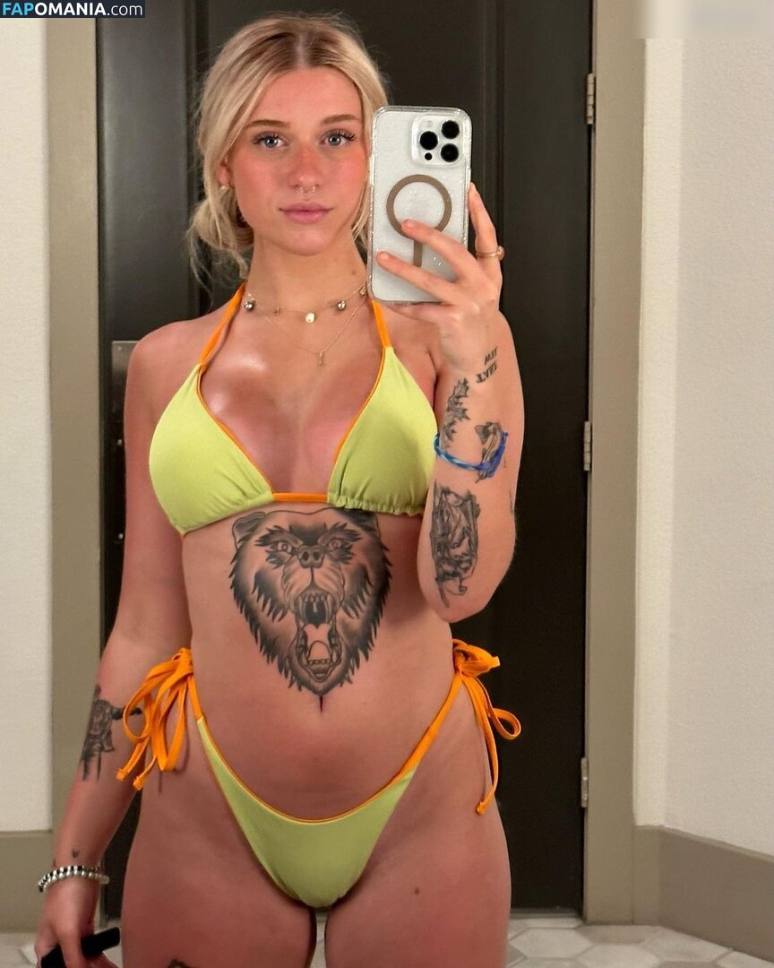 Reilly Sanders / reillysanders Nude OnlyFans  Leaked Photo #1
