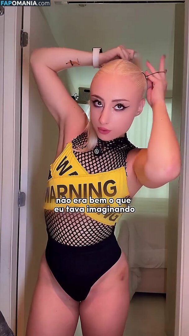 Renata Schneider / renata.c.schneider Nude OnlyFans  Leaked Photo #1