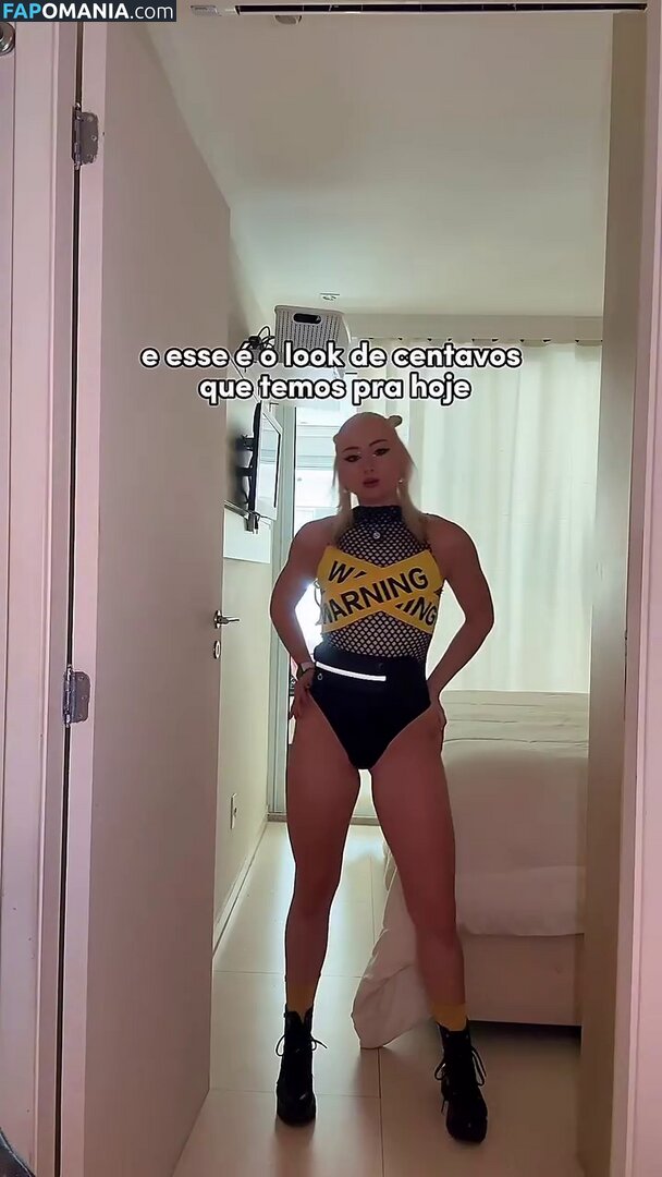 Renata Schneider / renata.c.schneider Nude OnlyFans  Leaked Photo #2