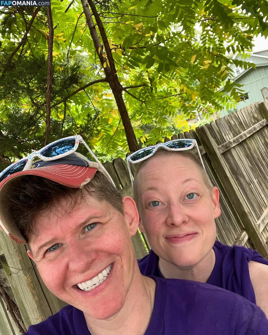 Renee Nicole Nude OnlyFans  Leaked Photo #3