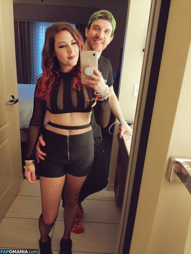 Renee / Renee Reynosa Nude OnlyFans  Leaked Photo #8