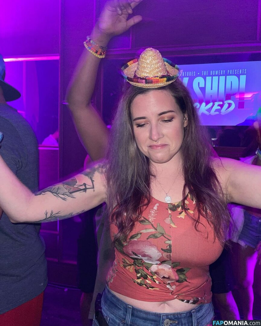 Renee / Renee Reynosa Nude OnlyFans  Leaked Photo #43