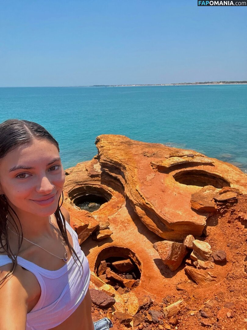 Req Cassadventures / cassadvantures Nude OnlyFans  Leaked Photo #8