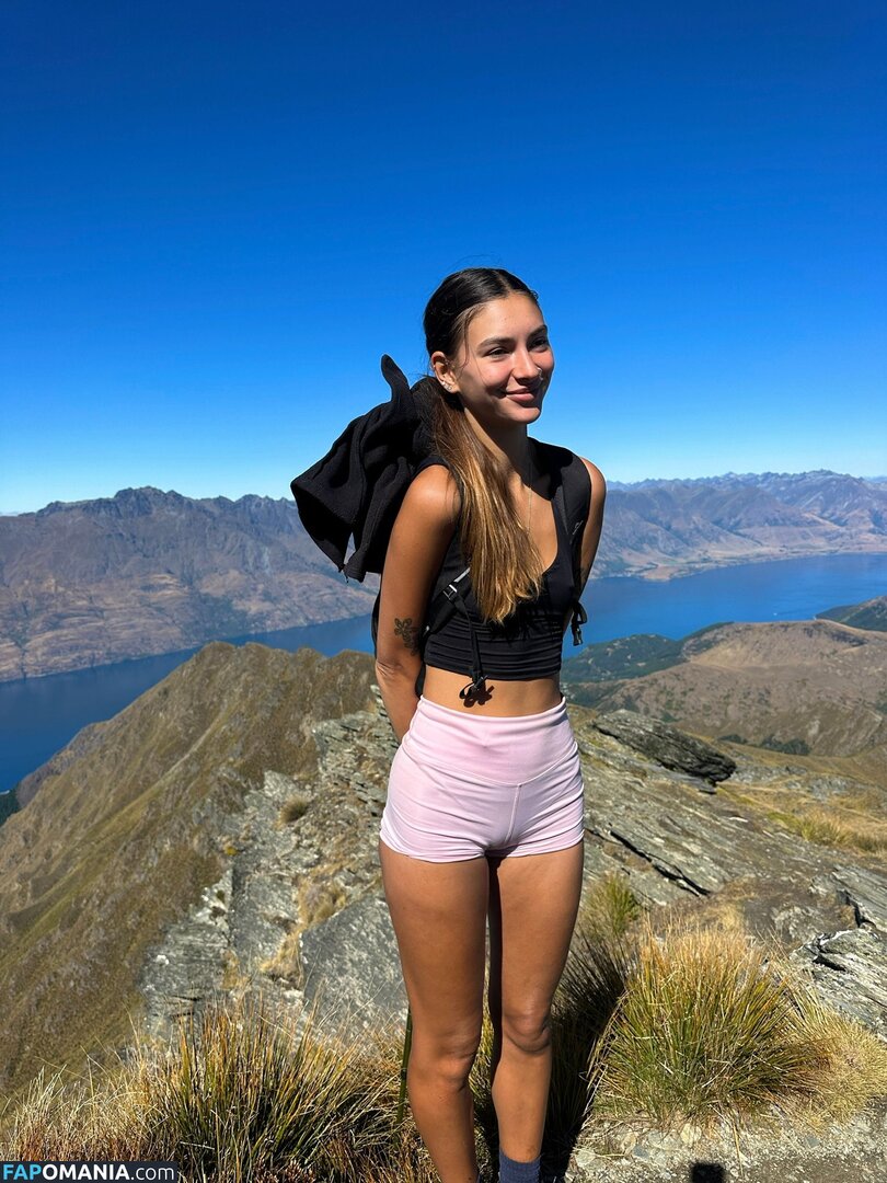 Req Cassadventures / cassadvantures Nude OnlyFans  Leaked Photo #16