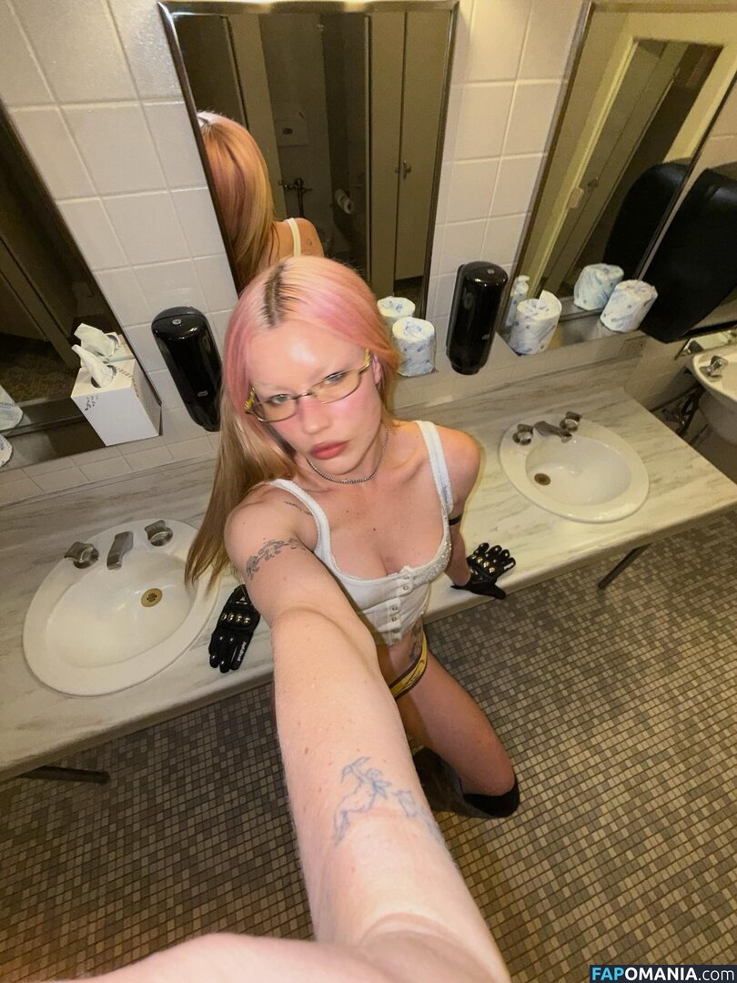 Rhian Teasdale / rhianteasdale Nude OnlyFans  Leaked Photo #3