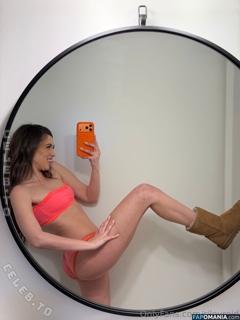 Riley Reid / RileyReidTikTok / hellorileyreid / rileyreidx3 Nude OnlyFans  Leaked Photo #5