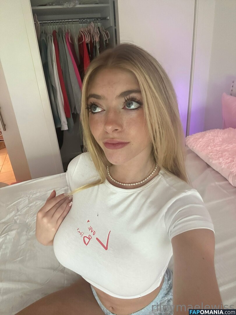 life__of___riley / rileymaetwo Nude OnlyFans  Leaked Photo #33