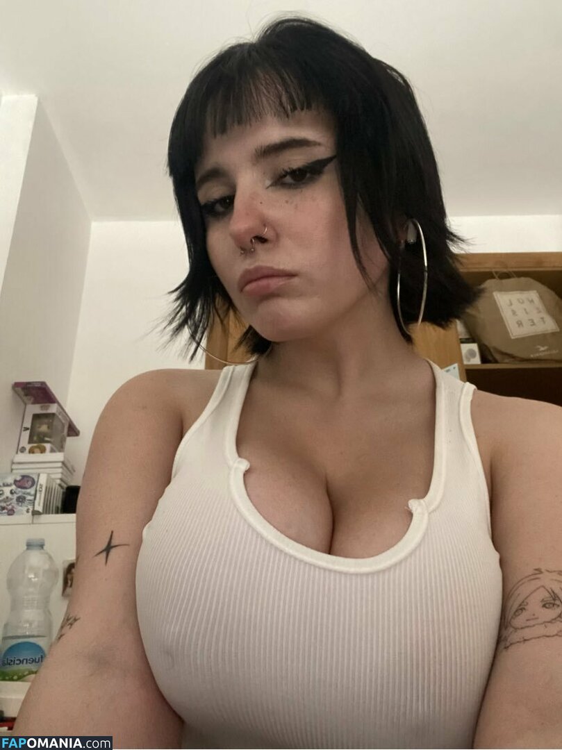 Rinna0x / foxy__love1 Nude OnlyFans  Leaked Photo #4