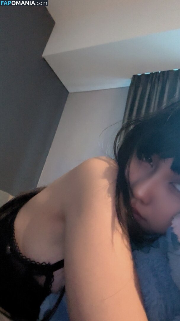 https: / notriissaaa / risaatjan Nude OnlyFans  Leaked Photo #1