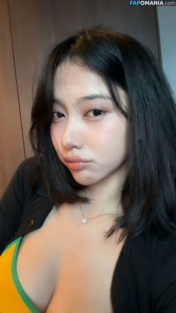 https: / notriissaaa / risaatjan Nude OnlyFans  Leaked Photo #7