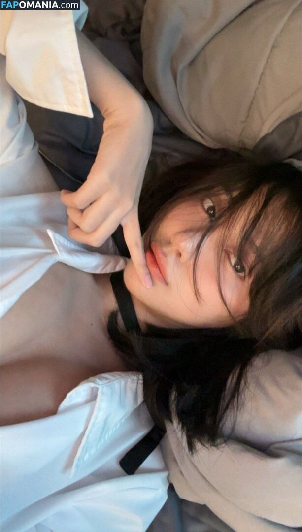 https: / notriissaaa / risaatjan Nude OnlyFans  Leaked Photo #14