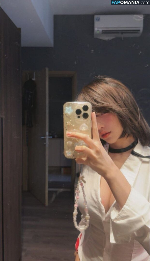 https: / notriissaaa / risaatjan Nude OnlyFans  Leaked Photo #16