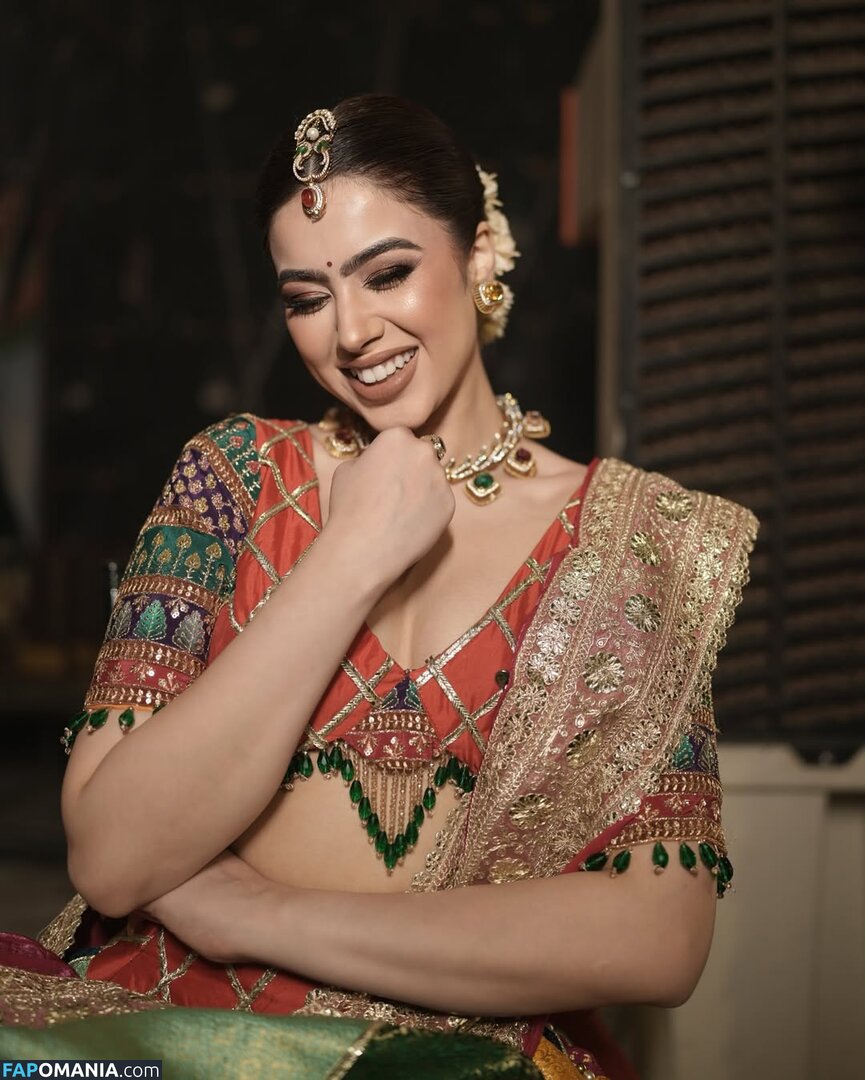 Riva Arora / https: / riva.arora.1 / riva.aroraofficial / rivarora_ Nude OnlyFans  Leaked Photo #7